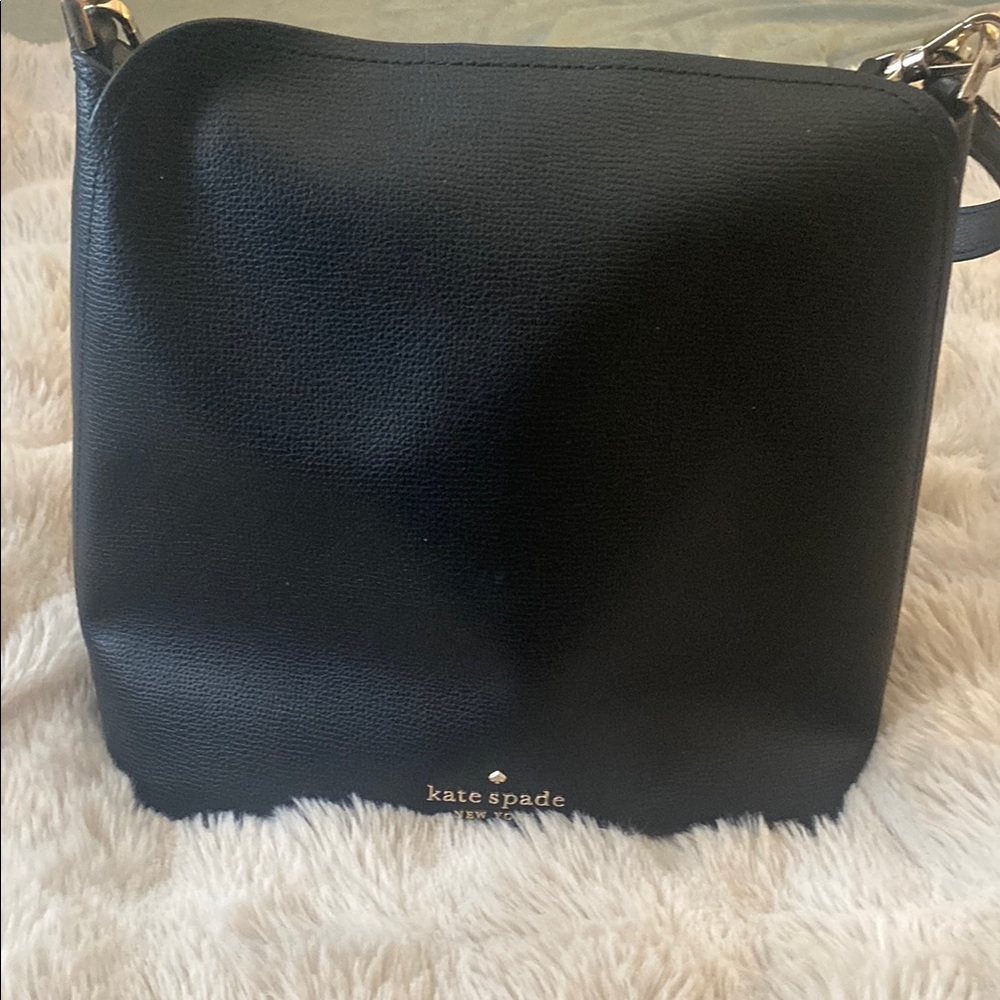 Kate Spade Black Crossbody Bag with Sleek Design